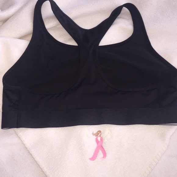 ✂️Black VS Sport original Sports Bra - Picture 3 of 8